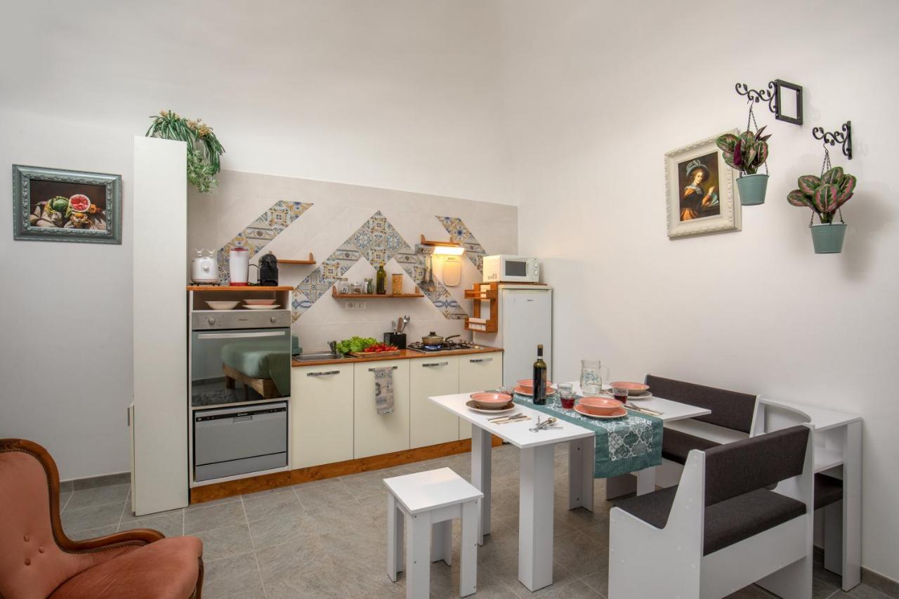 Centro E Spiaggia Ardesia Anguillara Sabazia Εξωτερικό φωτογραφία